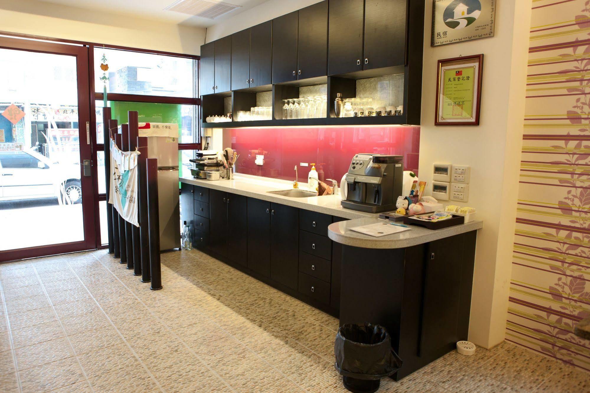 Happy Island Hostel Цзянь Екстер'єр фото
